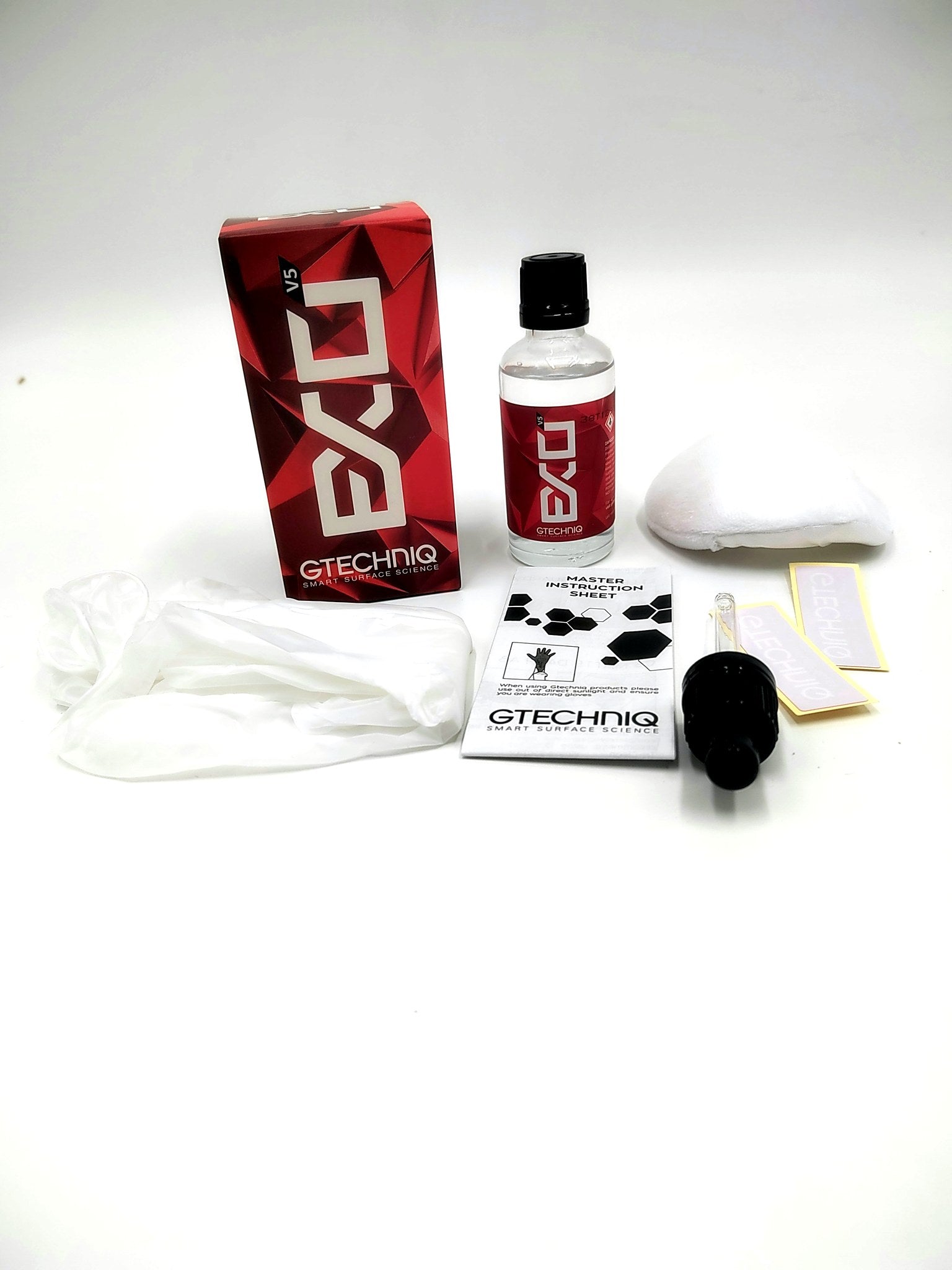 Gtechniq EXO v5 Ultra Durable Hydrophobic Coating 50ml kit with applicator, gloves and instructions